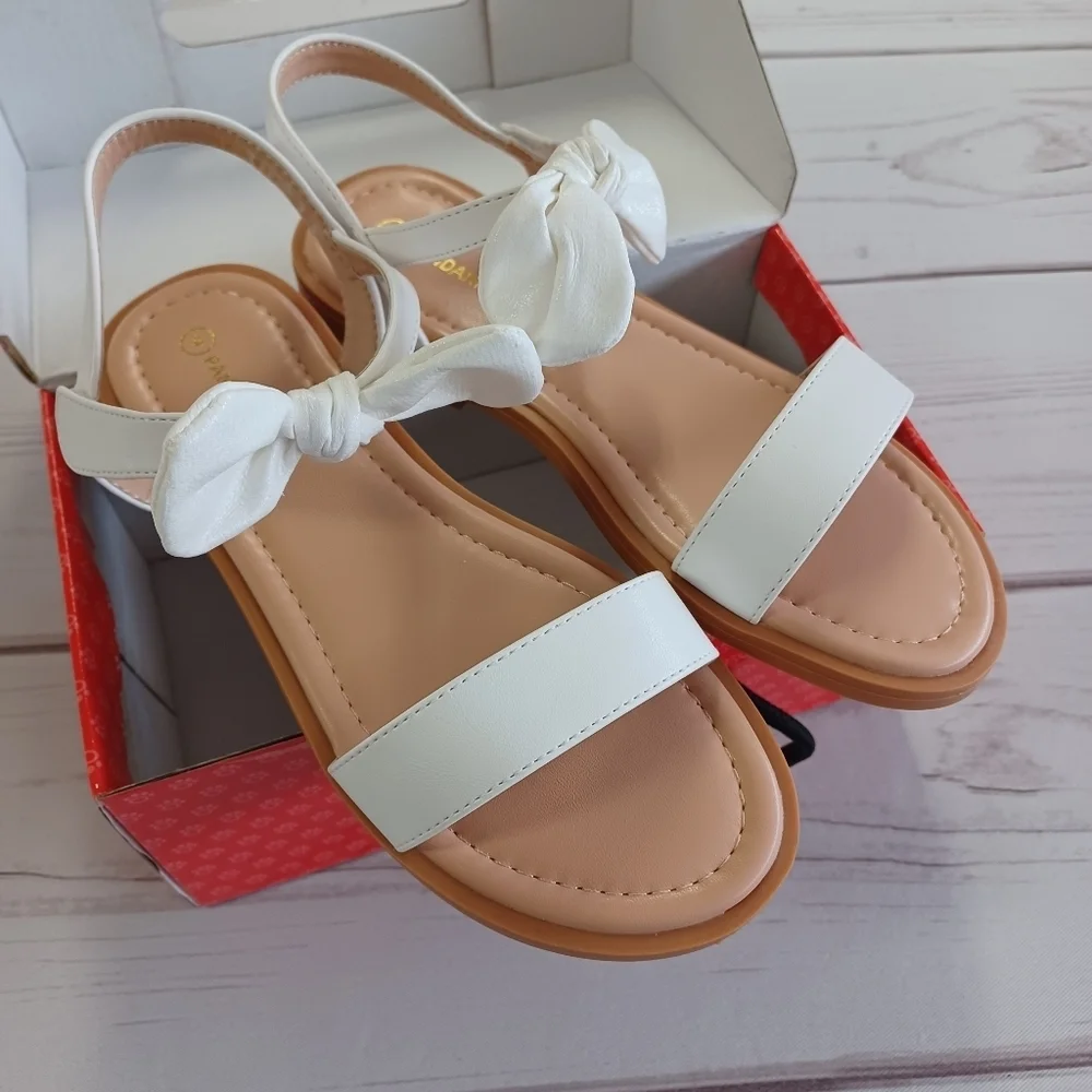 PANDANINJA Ella Big Kids Girls White Size 4 Bow Dressy Neutral Sandal Shoes NWT